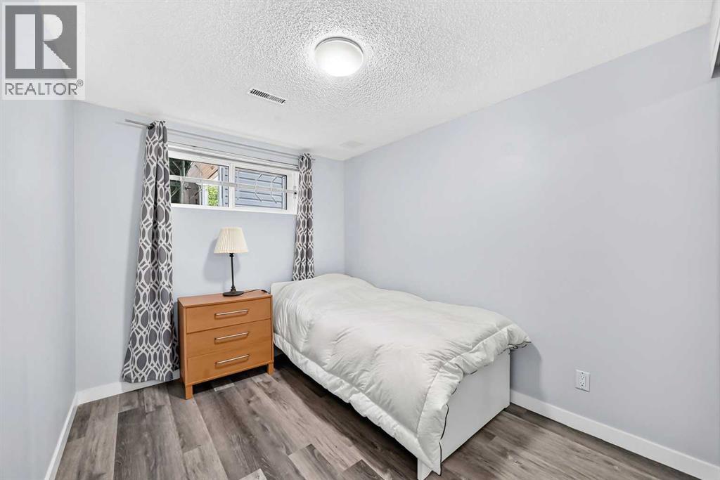 76 aberfoyle Close NE - 29