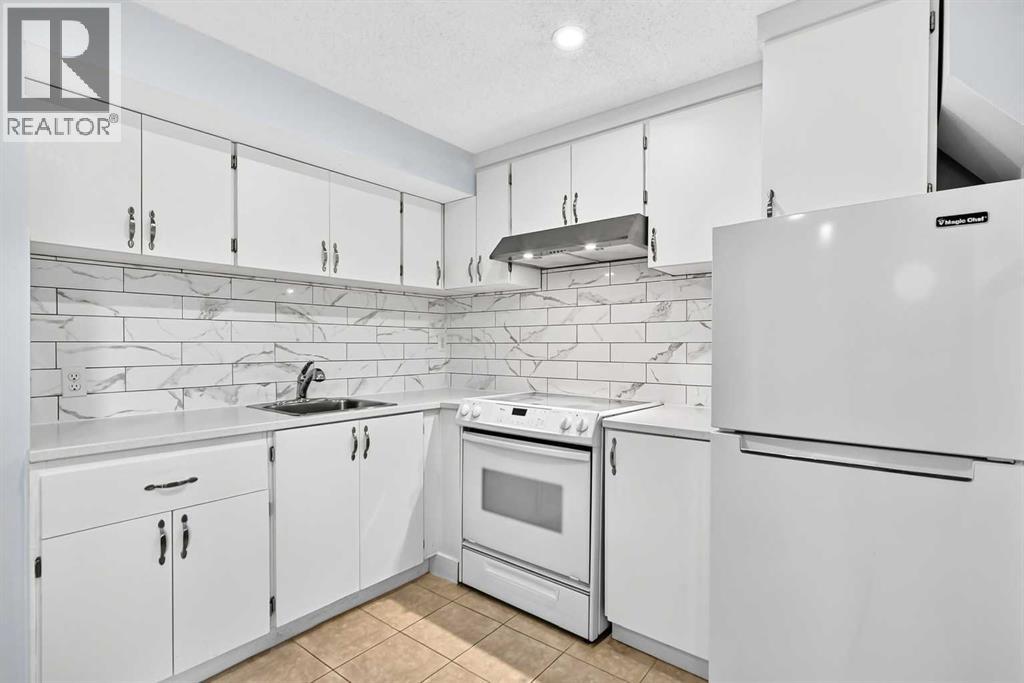 76 aberfoyle Close NE - 28