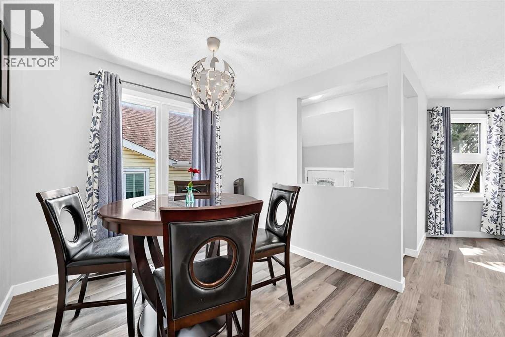 76 aberfoyle Close NE - 15