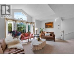 Bedroom - 4205 Wakefield Pl, Saanich, BC V8N6E6 Photo 6