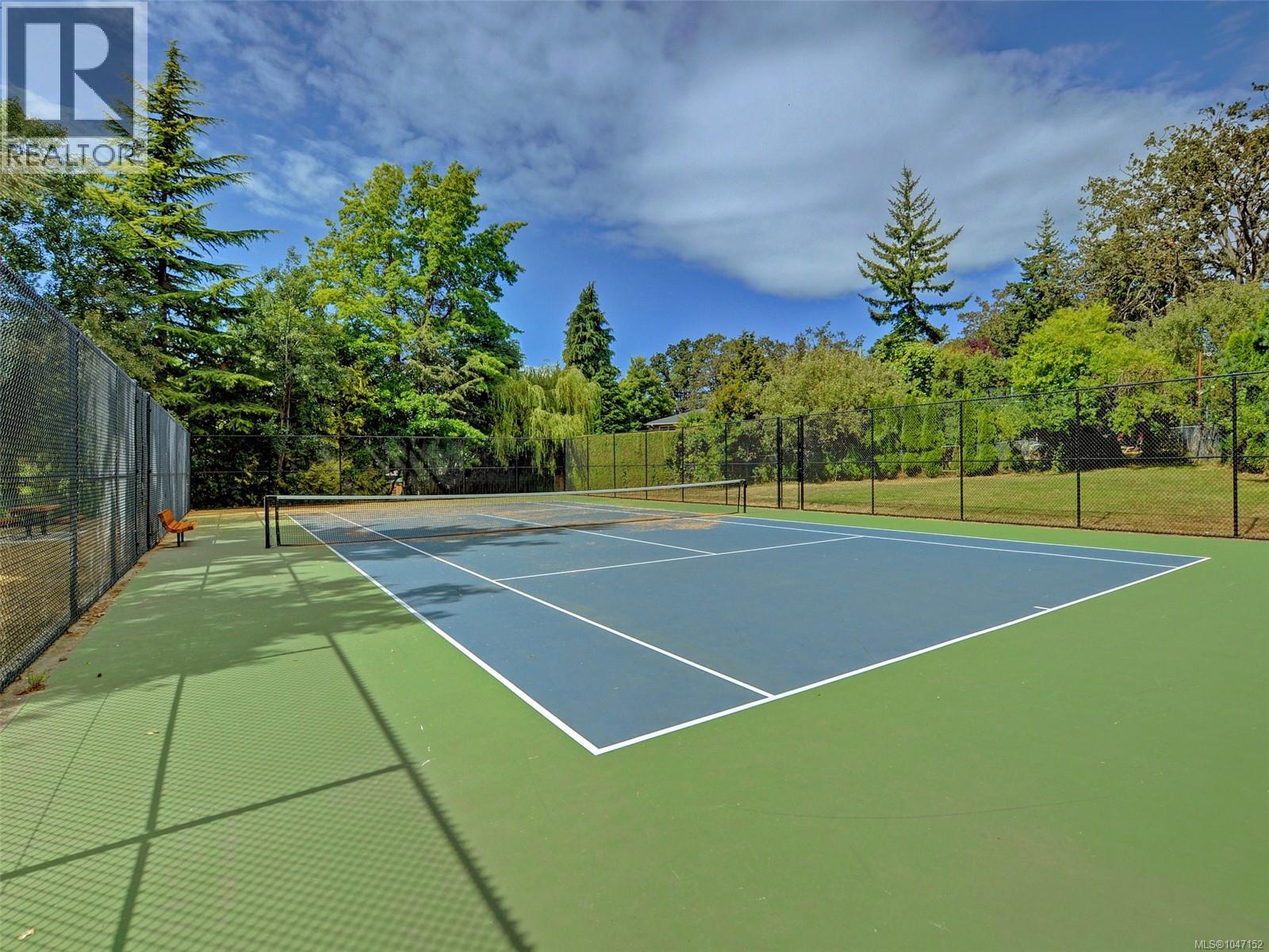  1050 Leslie Drive, Saanich
