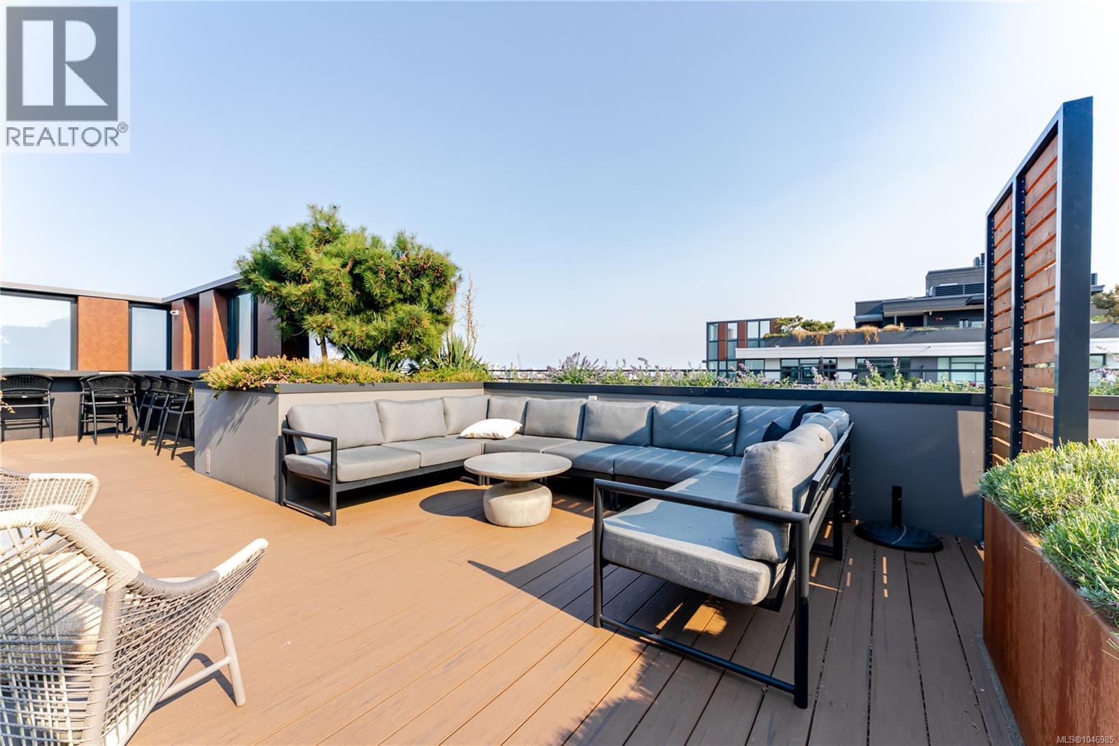1104 369 Tyee Road, Victoria