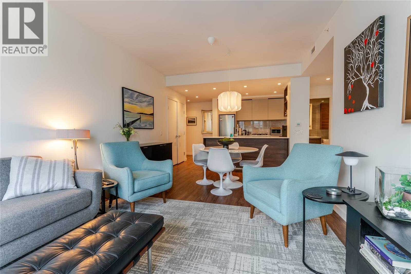 1104 369 Tyee Road, Victoria