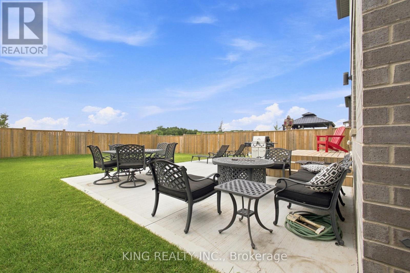 63 ROSINA LANE - Image 11