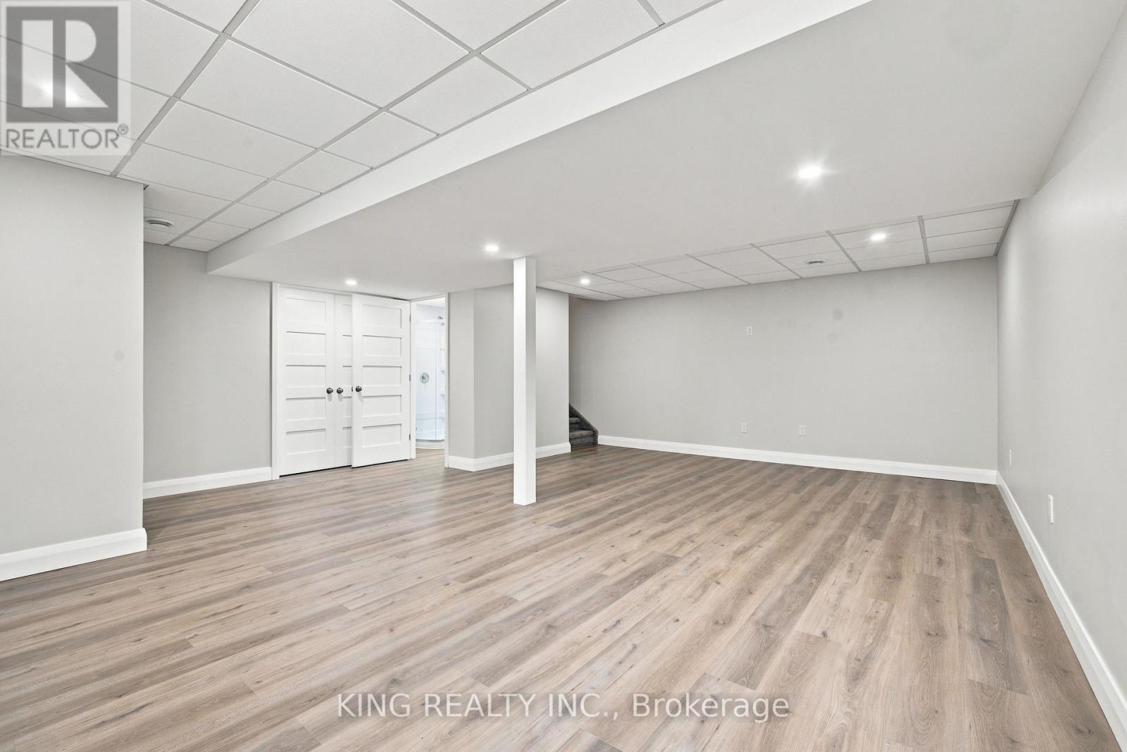 63 ROSINA LANE - Image 45