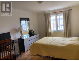 13 Vasto Lane, Toronto, ON M1M0C6 Photo 12