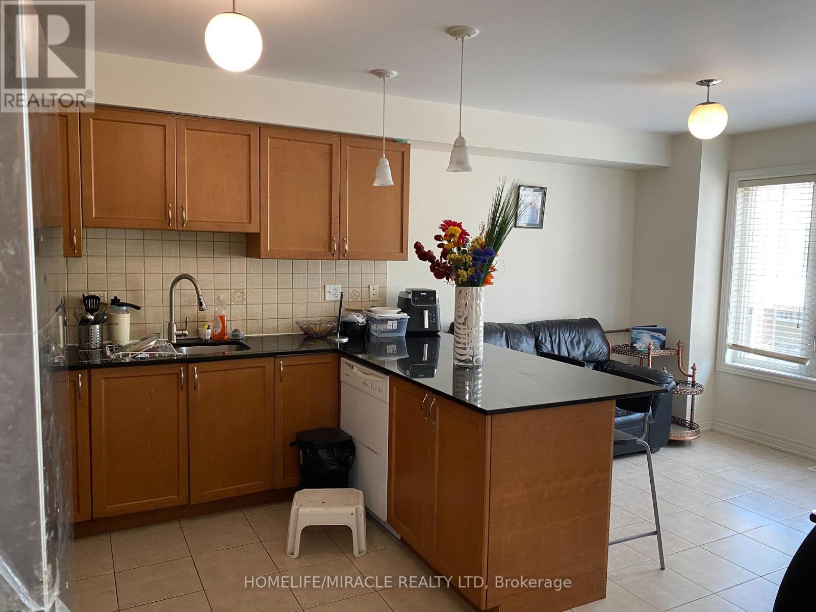 13 VASTO LANE - Image 17