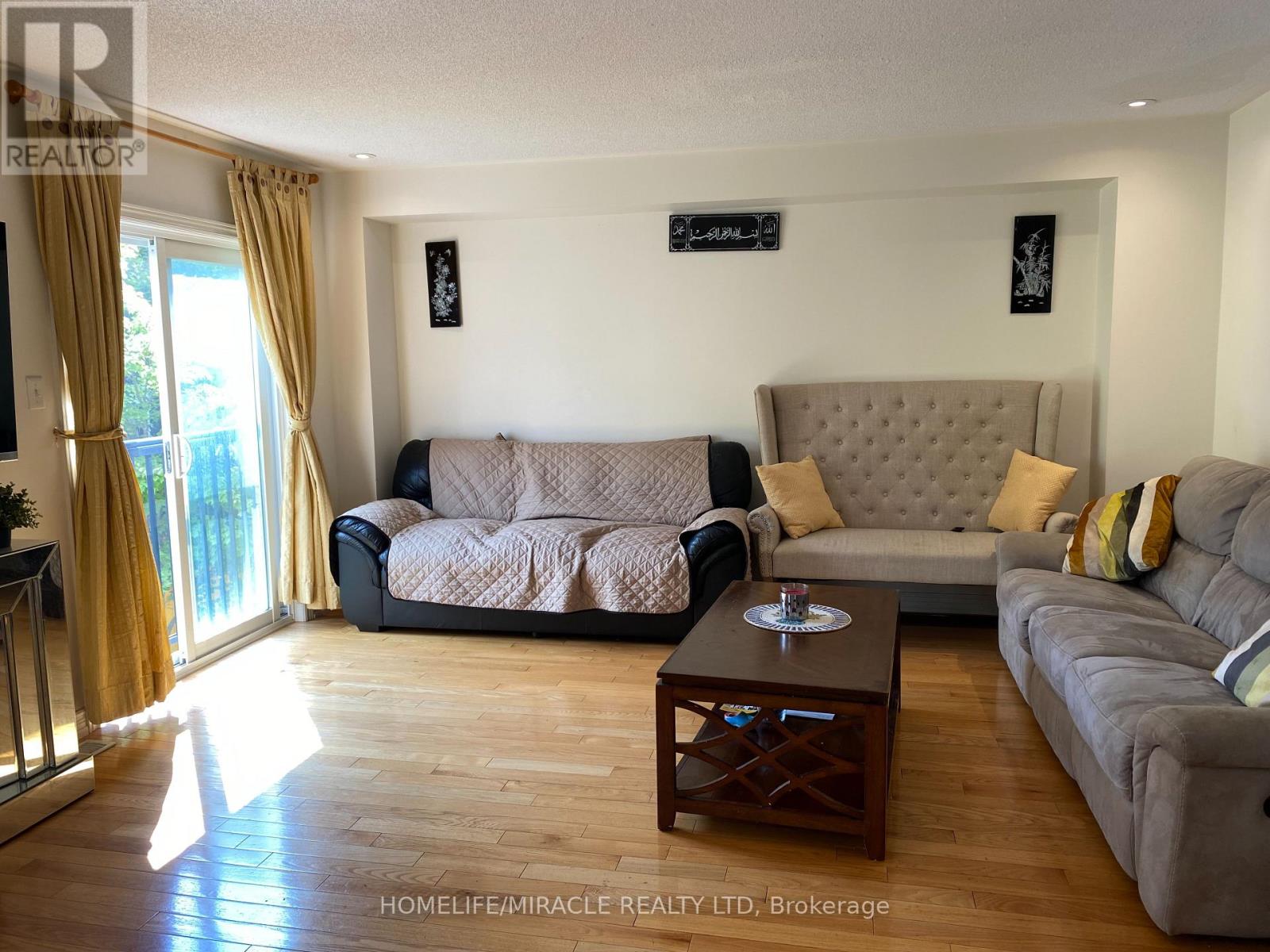 13 VASTO LANE - 25
