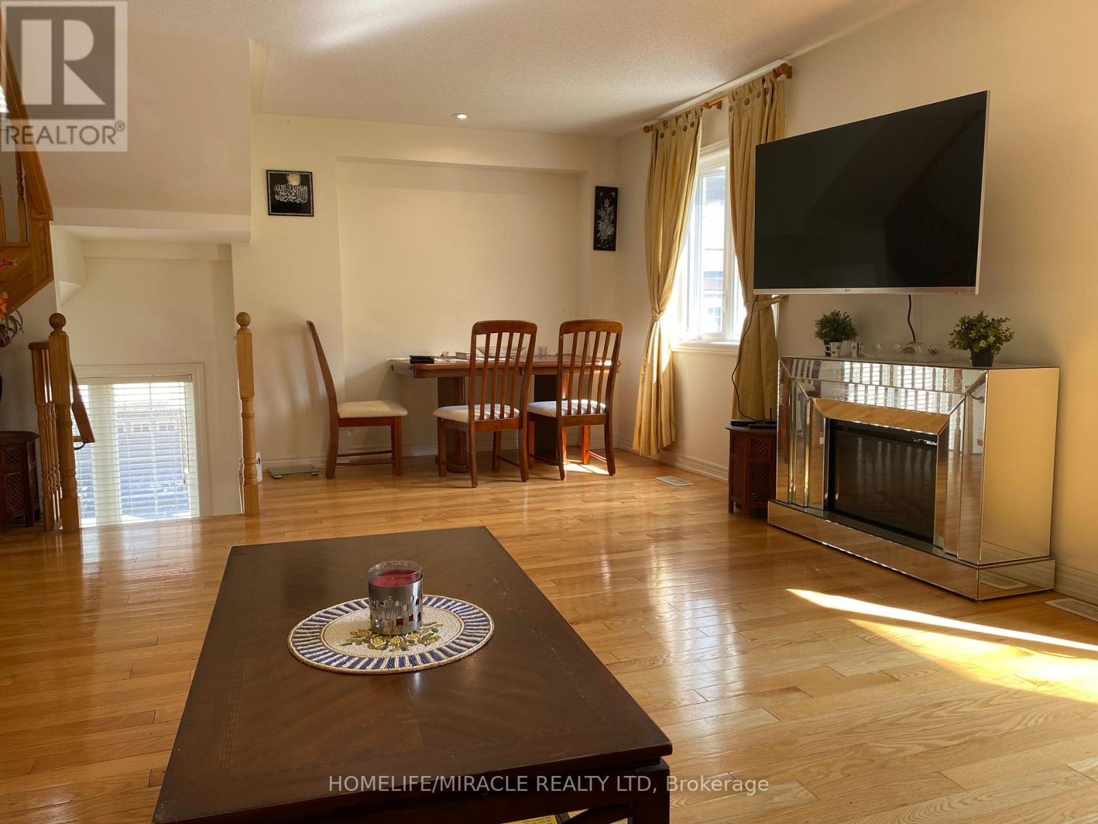 13 VASTO LANE - Image 26