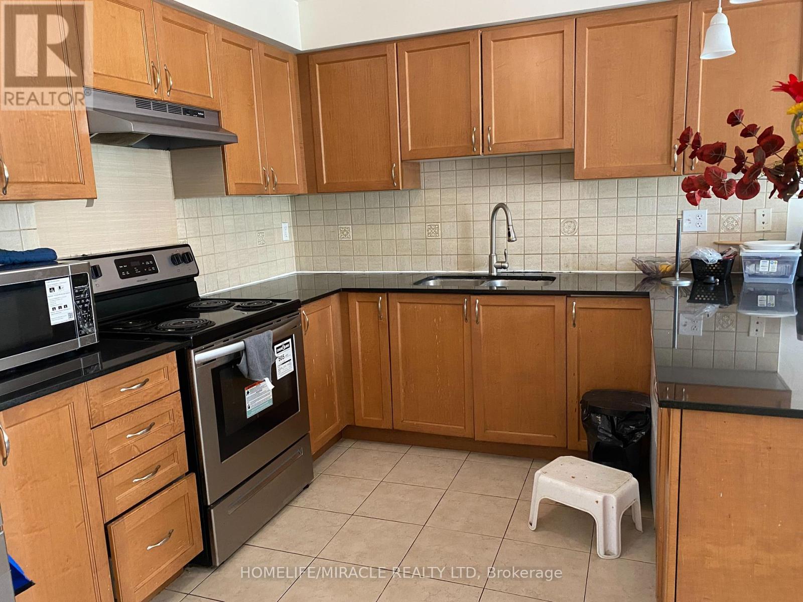 13 VASTO LANE - Image 18
