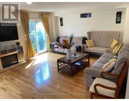 13 Vasto Lane, Toronto, ON M1M0C6 Photo 24