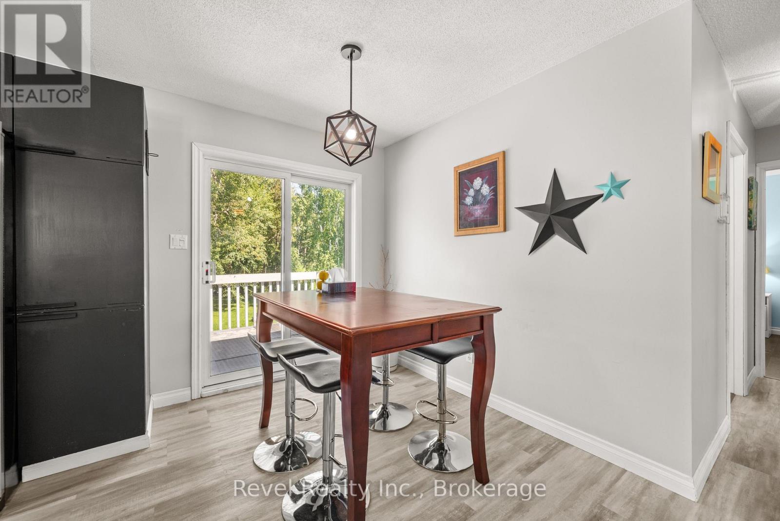40 GREENWOOD CRESCENT - 10