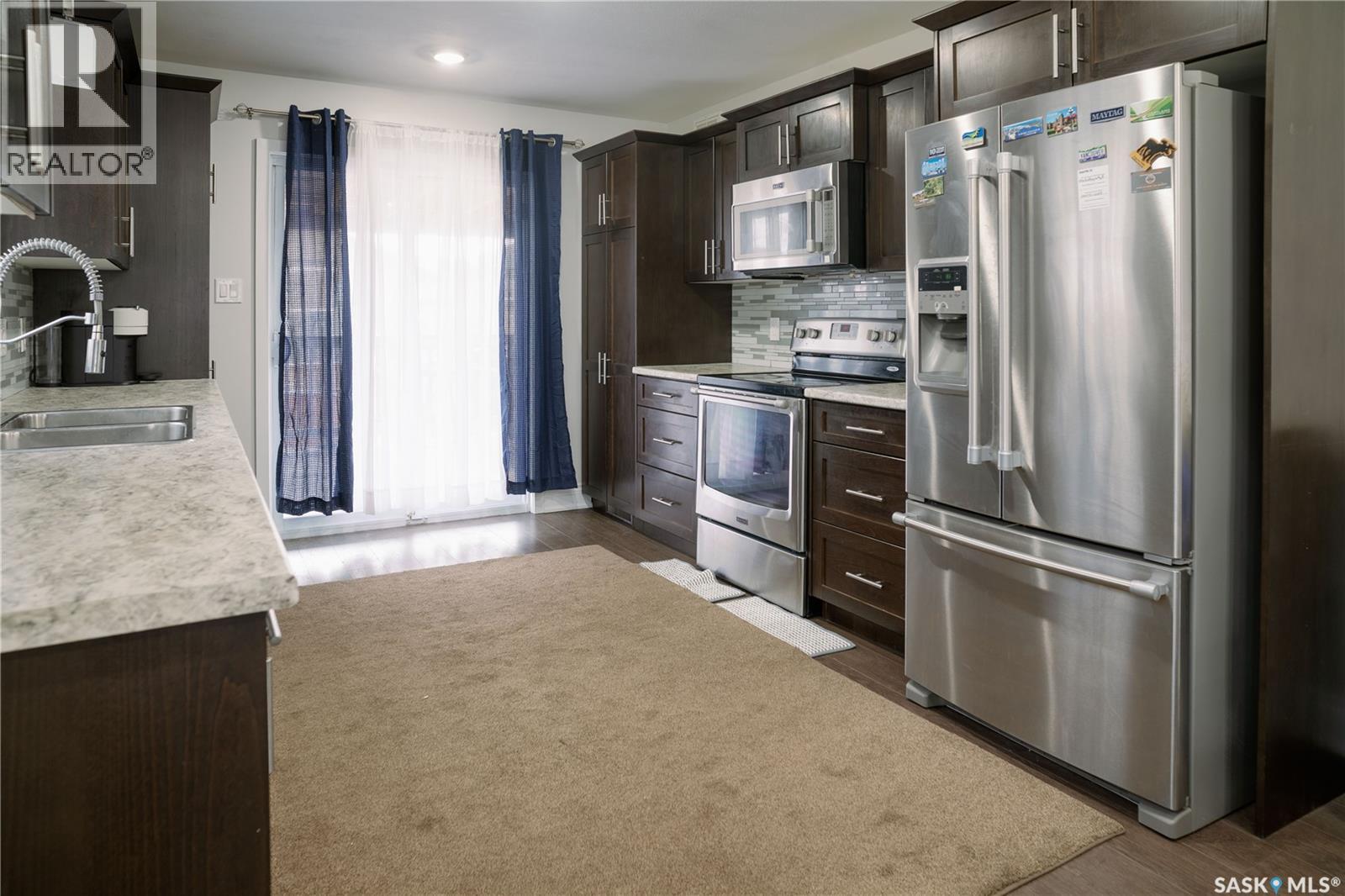 205 Reddekopp LANE - Image 6