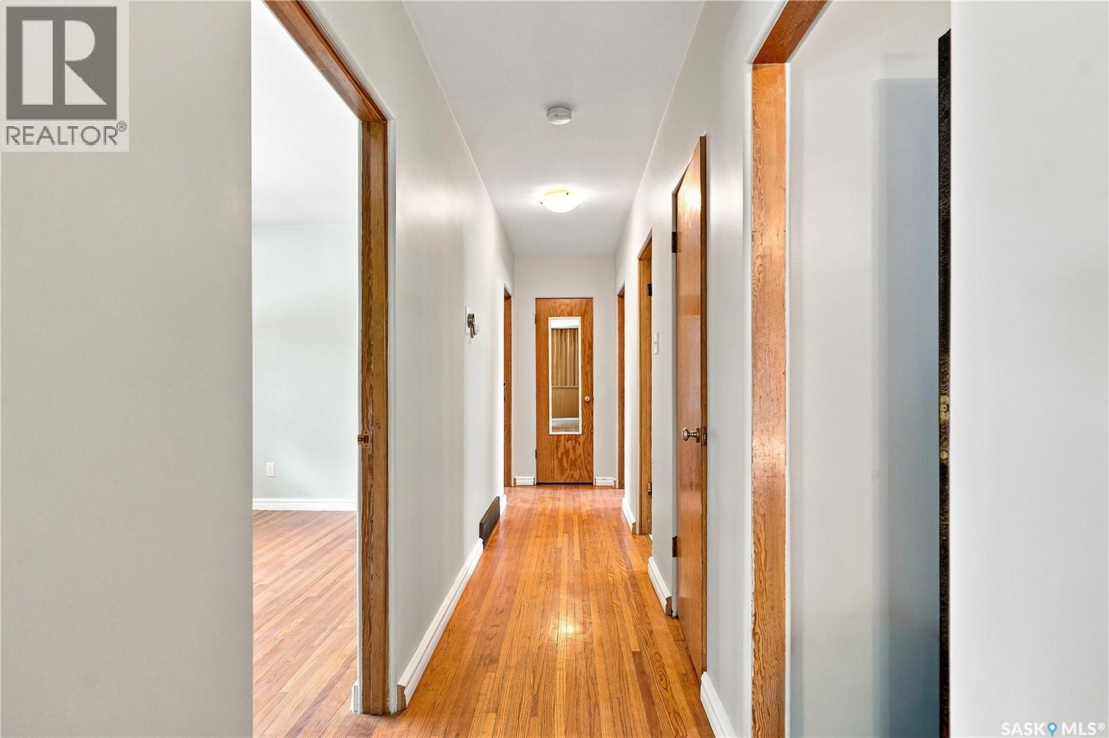 1401 10th STREET E - 19