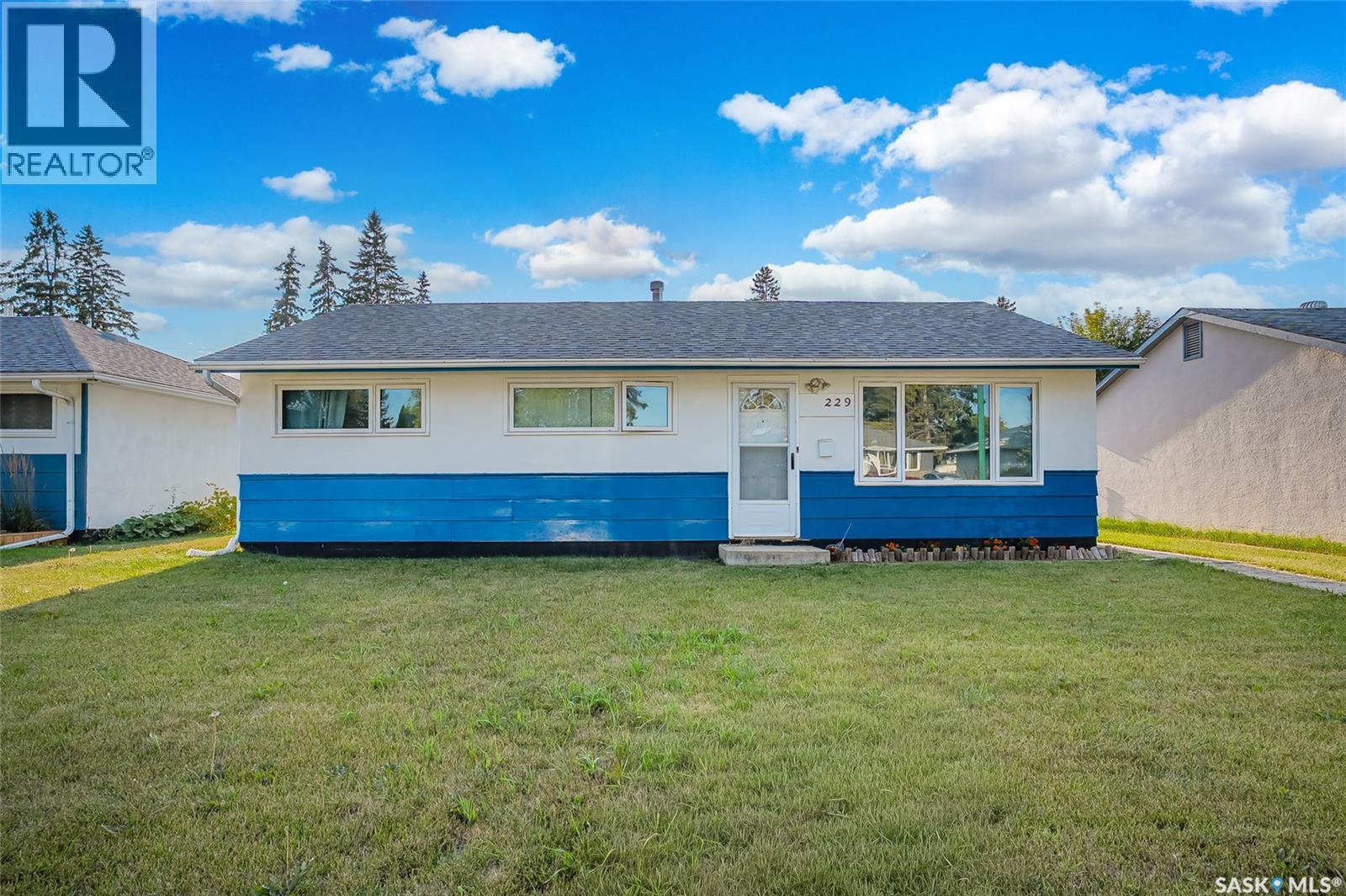 229 U AVENUE N - 26