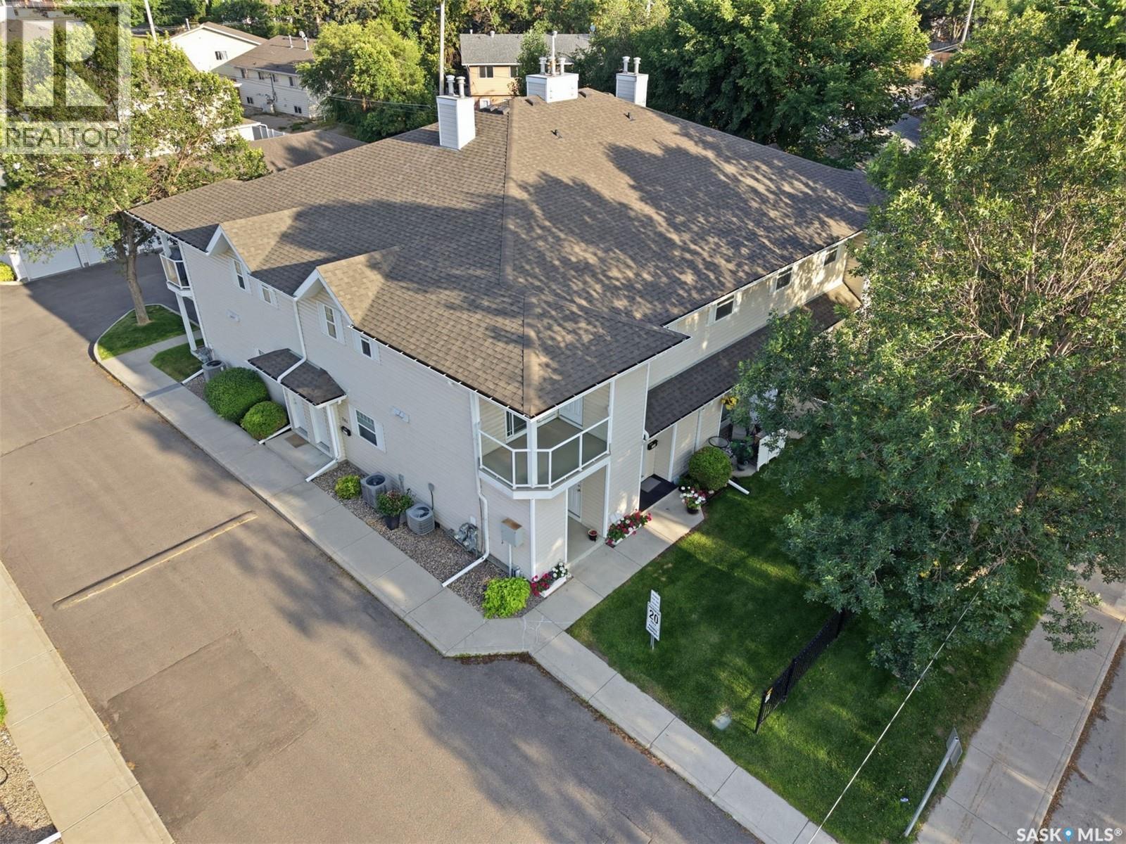 #204D 141 105th STREET W - Image 25