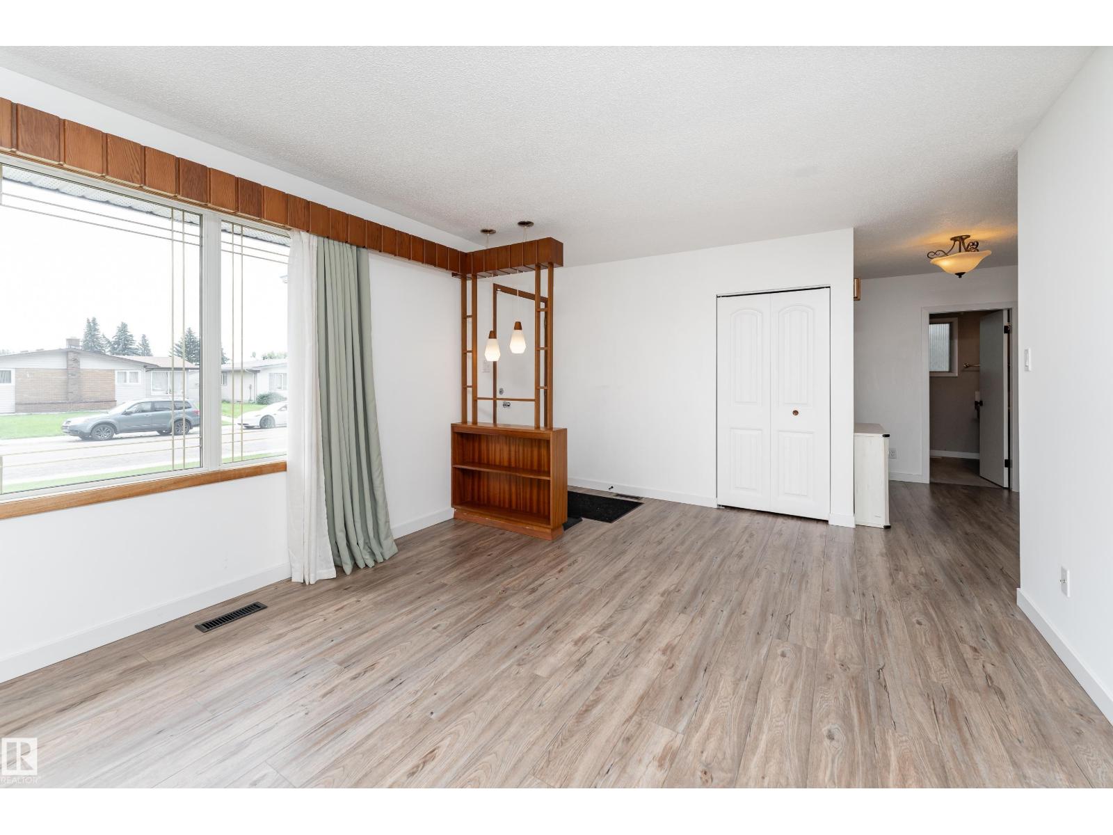 7120 139 AV NW - Image 5