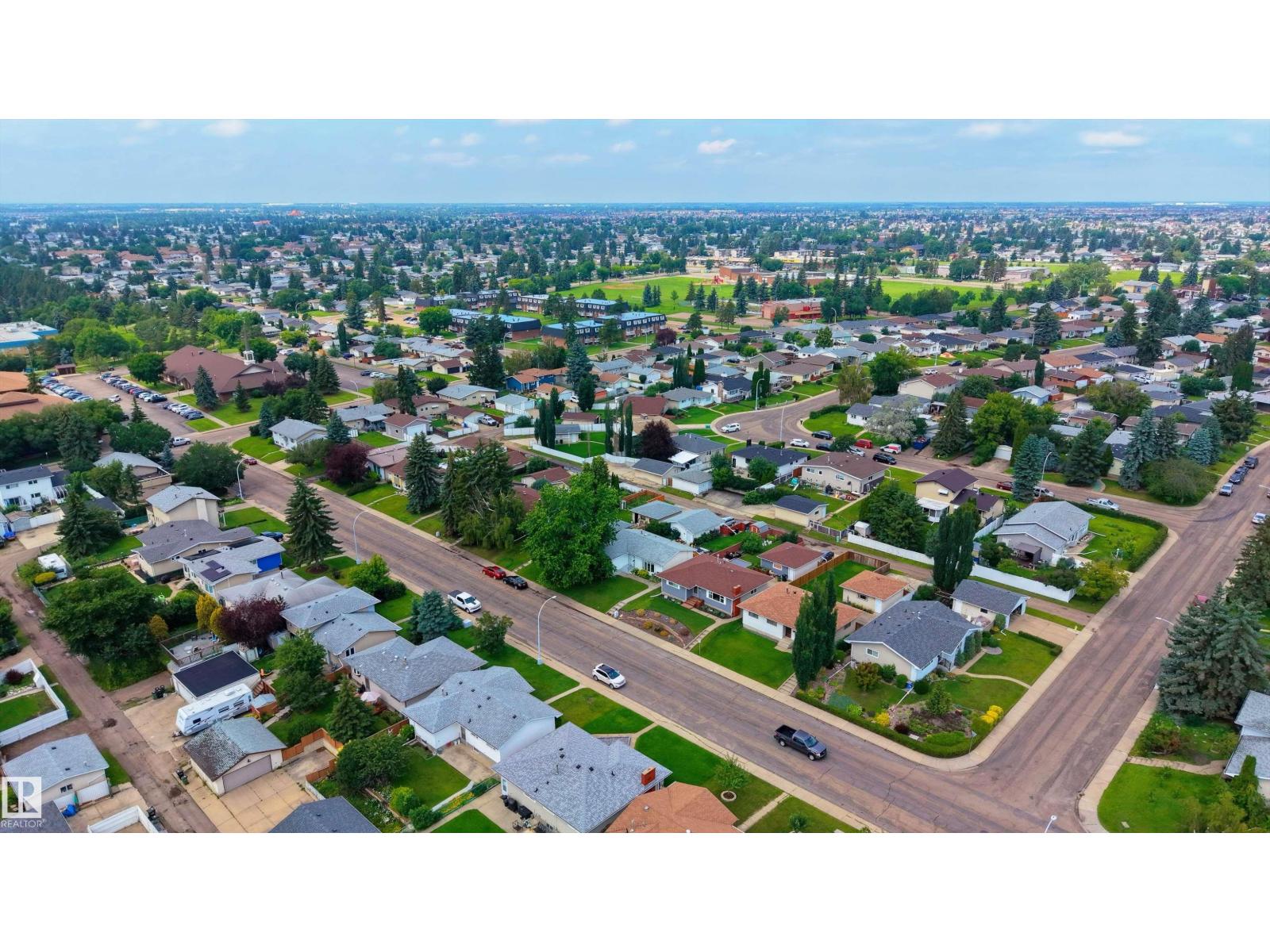 7120 139 AV NW - 46