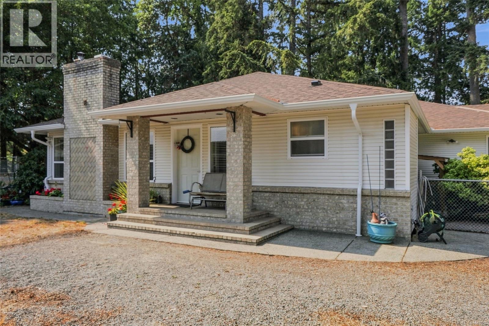 2319 Island Hwy E - Image 62