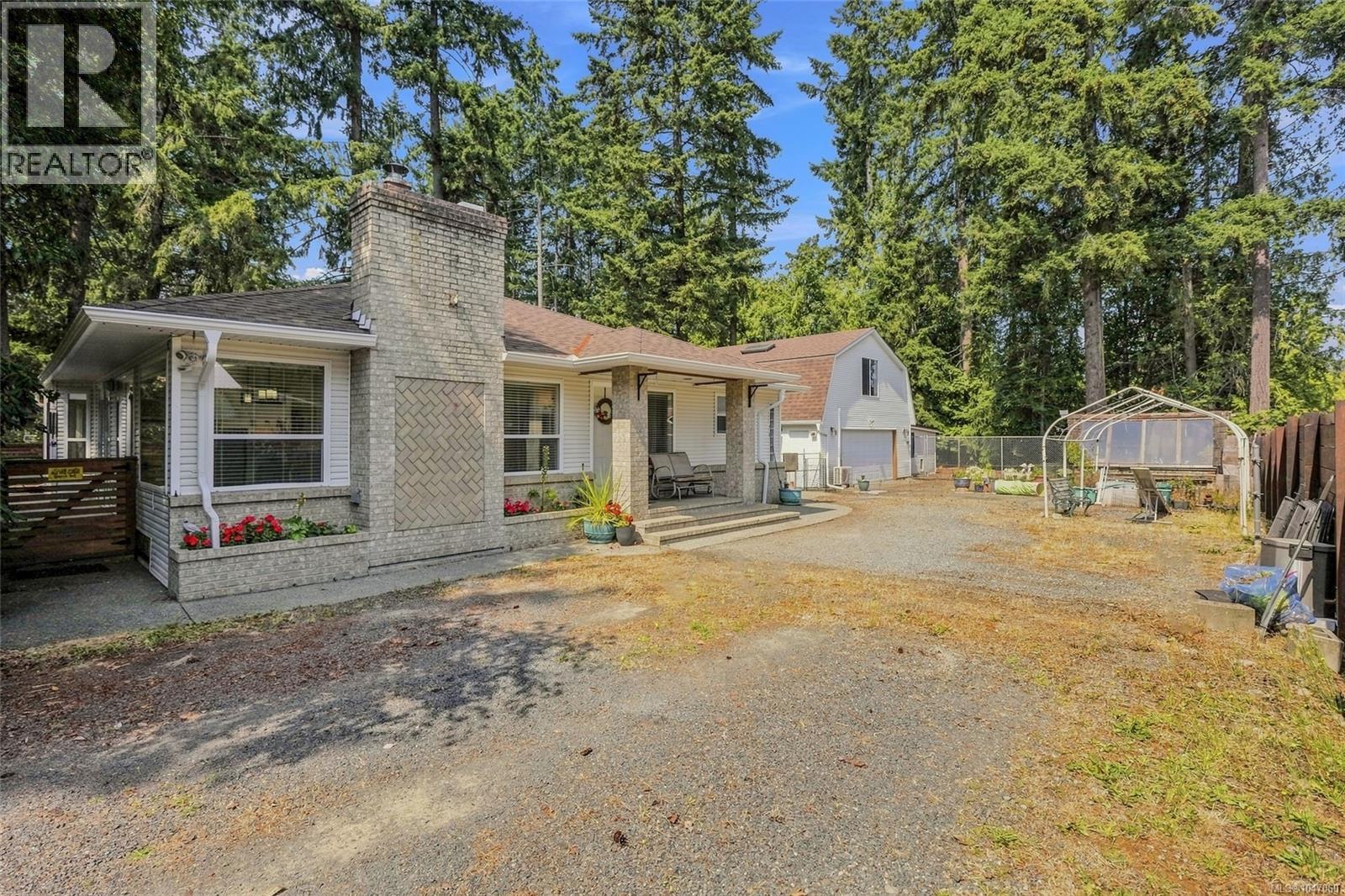 2319 Island Hwy E - Image 63