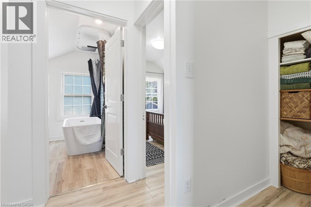 60 OLIVER Street - Image 20