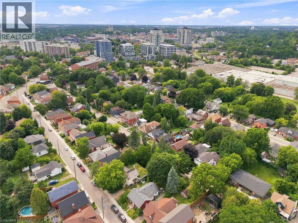 60 OLIVER Street - Image 36