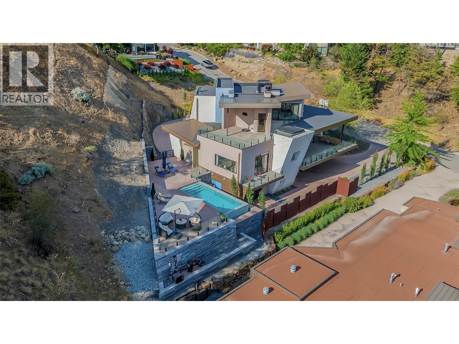 732 Highpointe Place, Kelowna