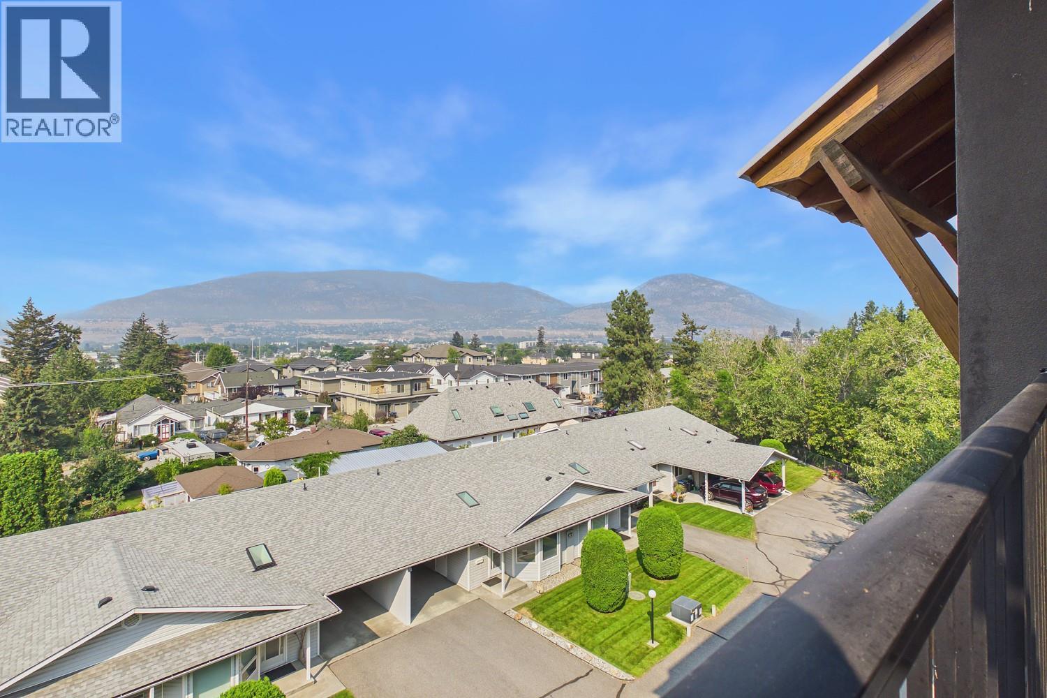 #404 873 FORESTBROOK Drive - 32