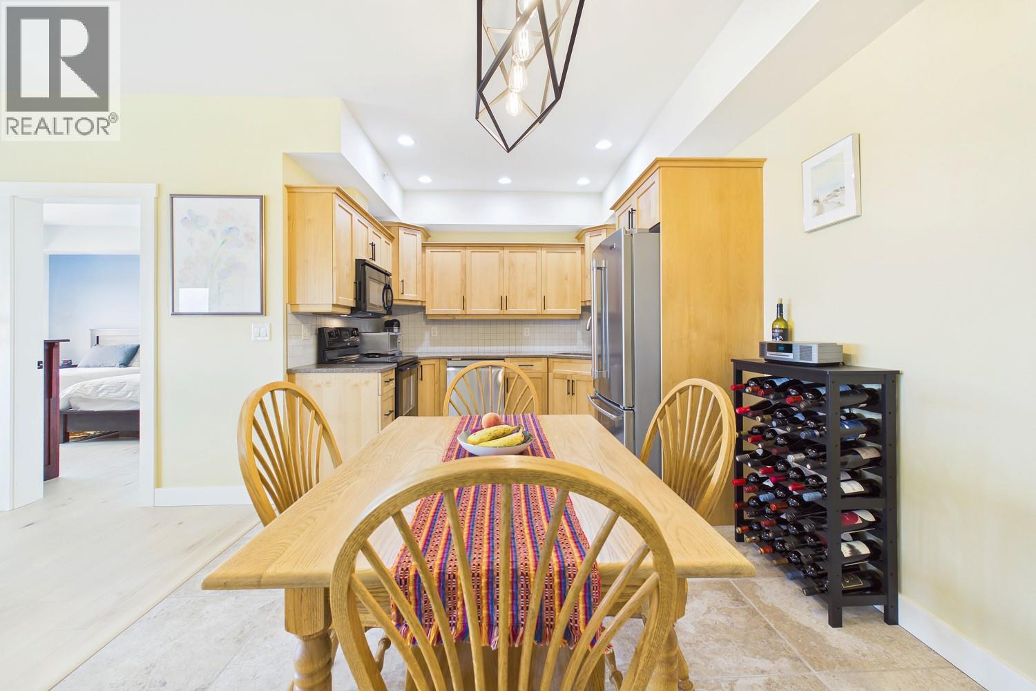 #404 873 FORESTBROOK Drive - 12