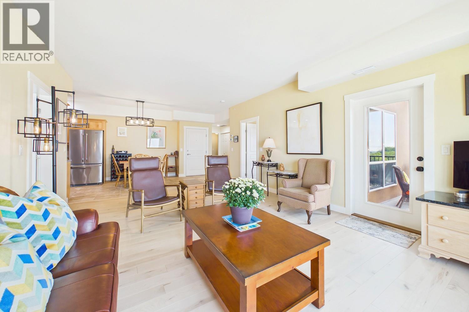 #404 873 FORESTBROOK Drive - 20