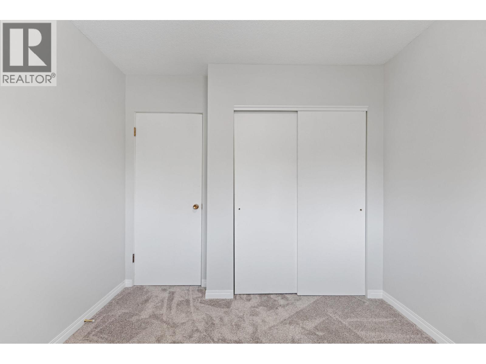 2335 ROYAL CRESCENT - Image 11