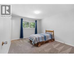 Bedroom 4 - 2335 Royal Crescent, Prince George, BC V2L1H4 Photo 9