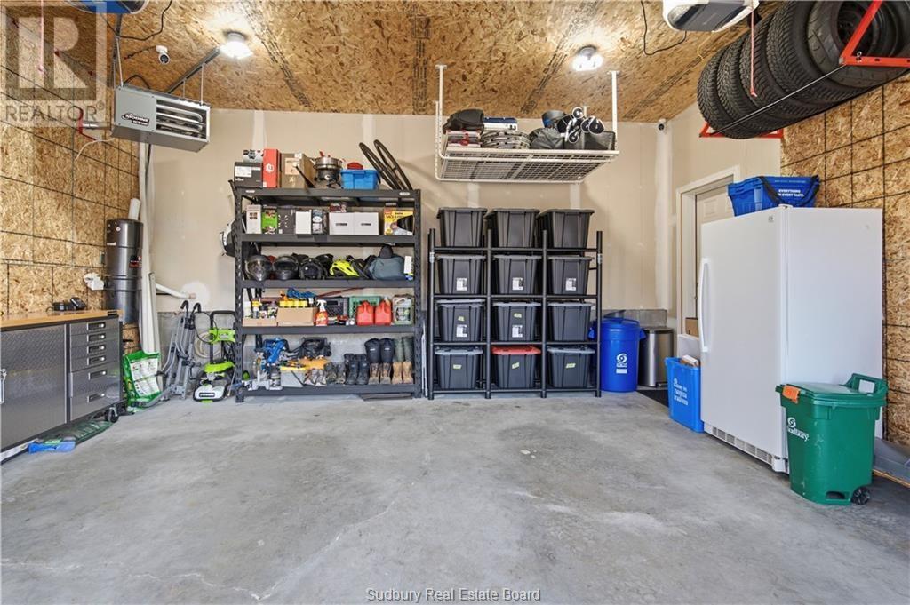 1663 Meadowlark Way - Image 26