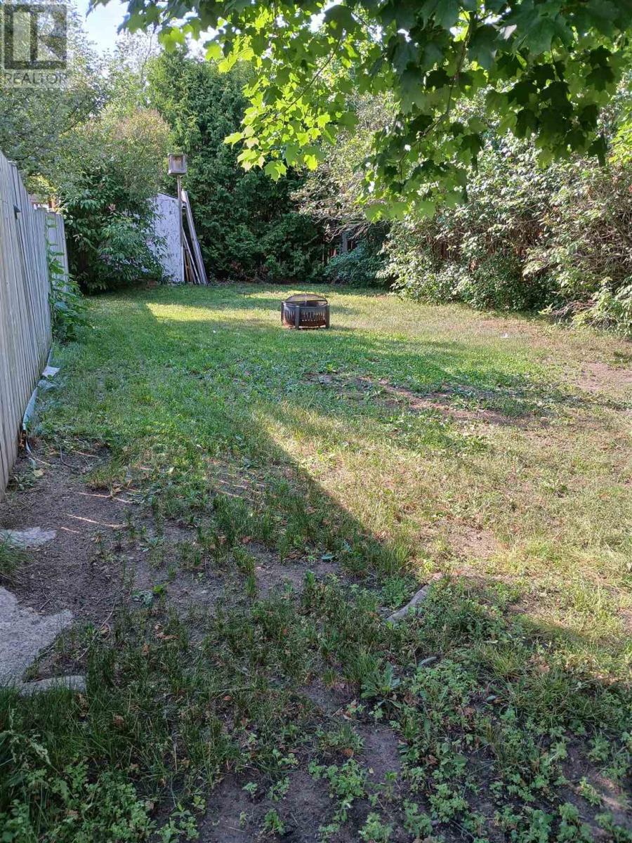 125 Laurier RD - Image 29