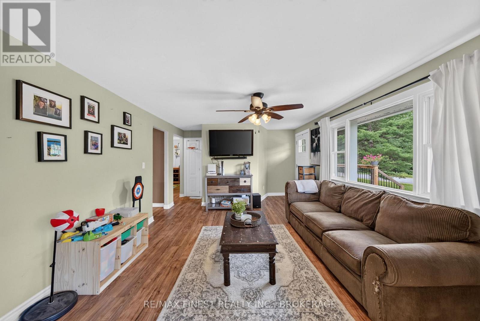 6213 PERTH ROAD - Image 23
