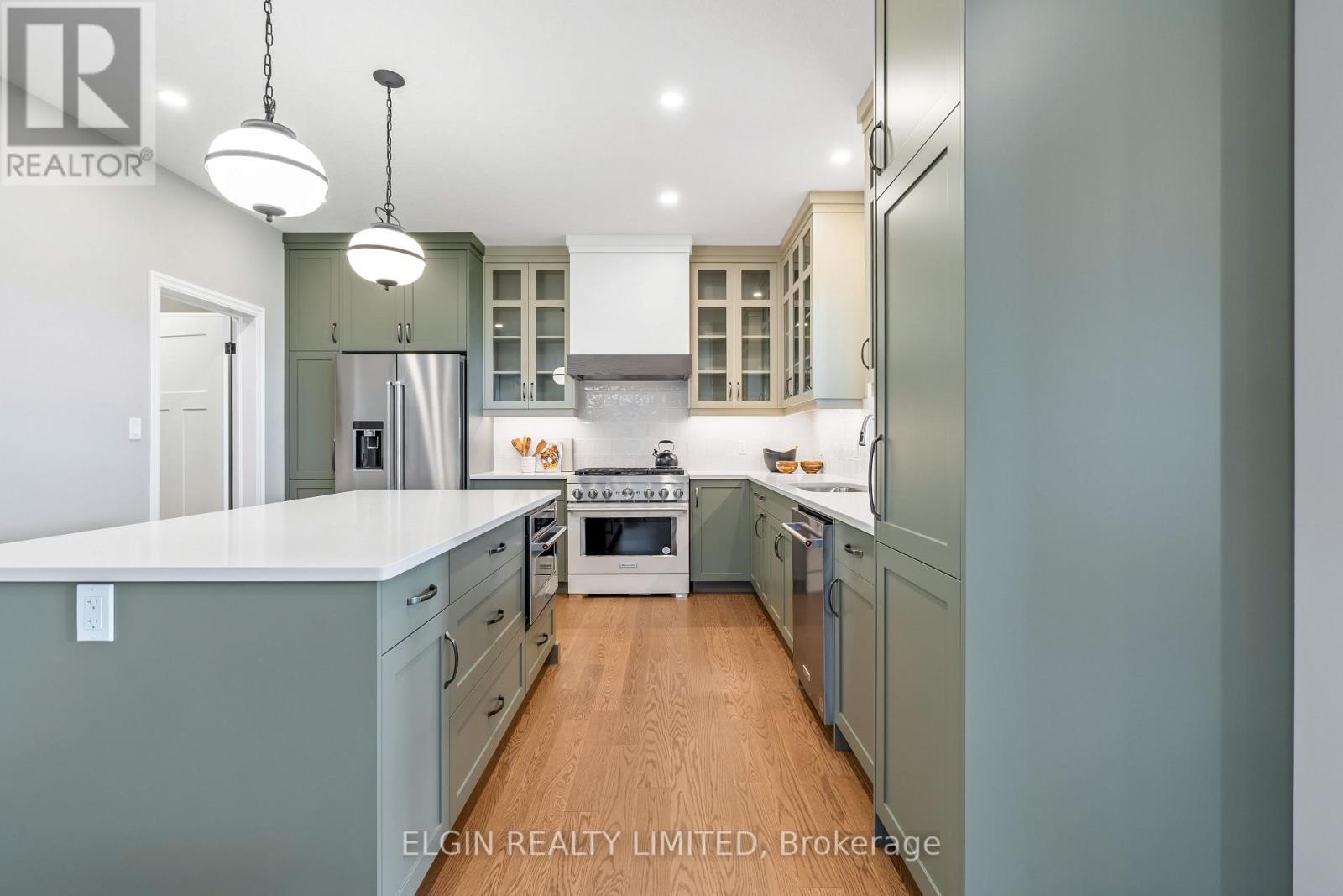 3 HEMLOCK CRESCENT - Image 17