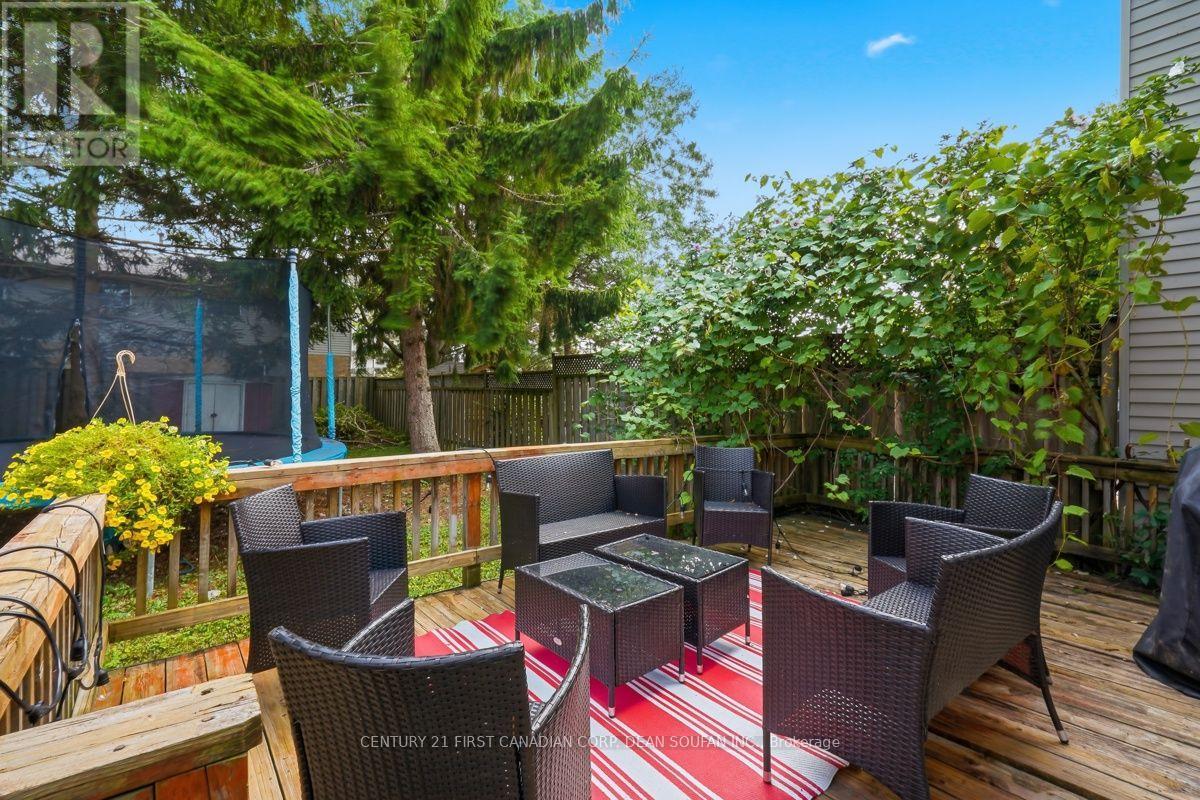 3 bedroom Single Family interior view, 33 Ashley Crescent, London South (South X), Ontario