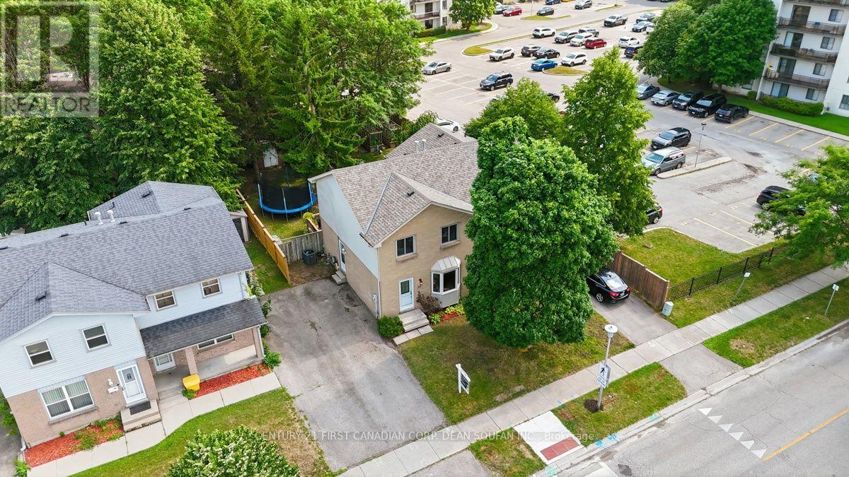 3 bedroom Single Family interior view, 33 Ashley Crescent, London South (South X), Ontario
