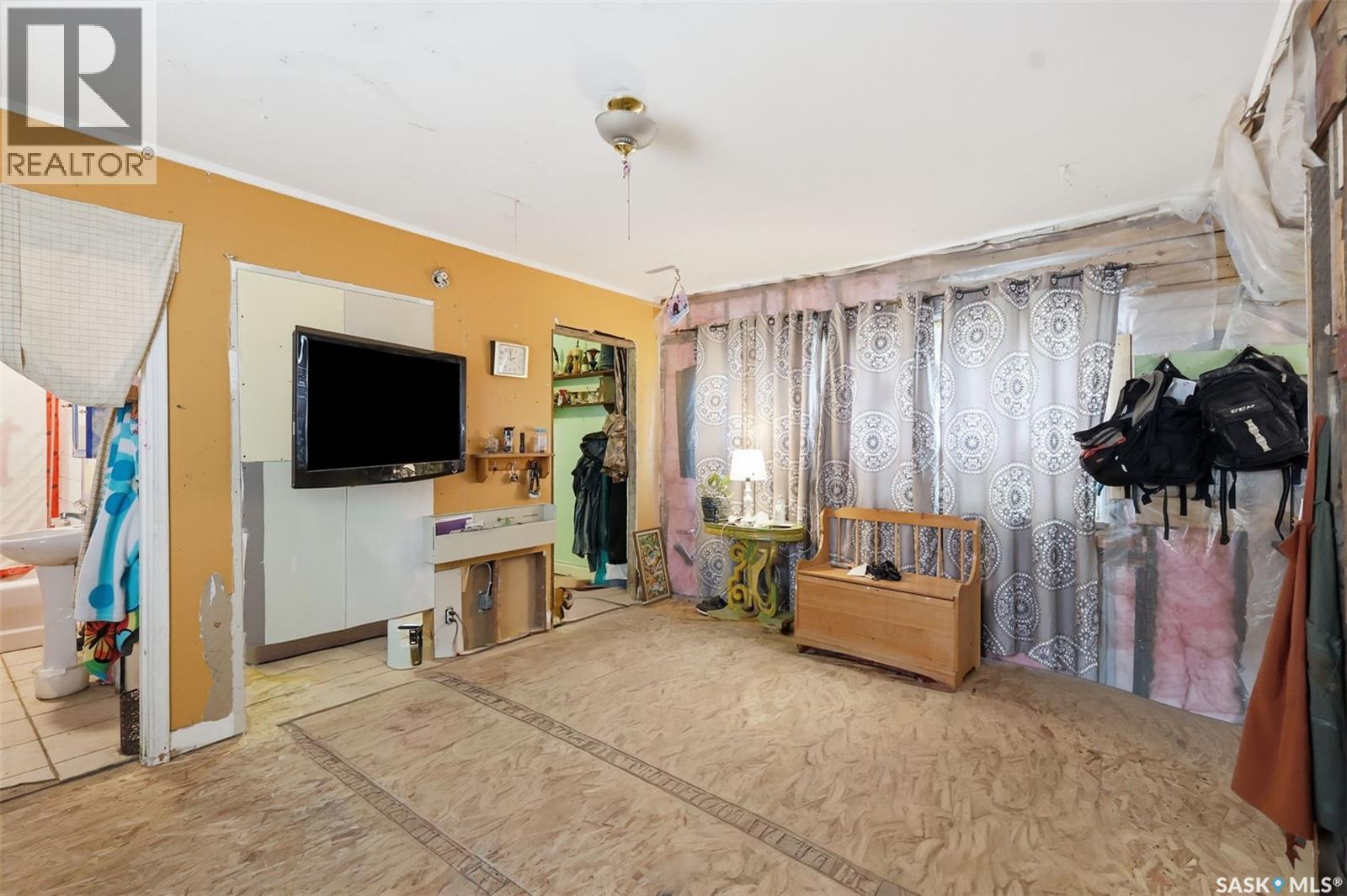 450 Y AVENUE S - 6