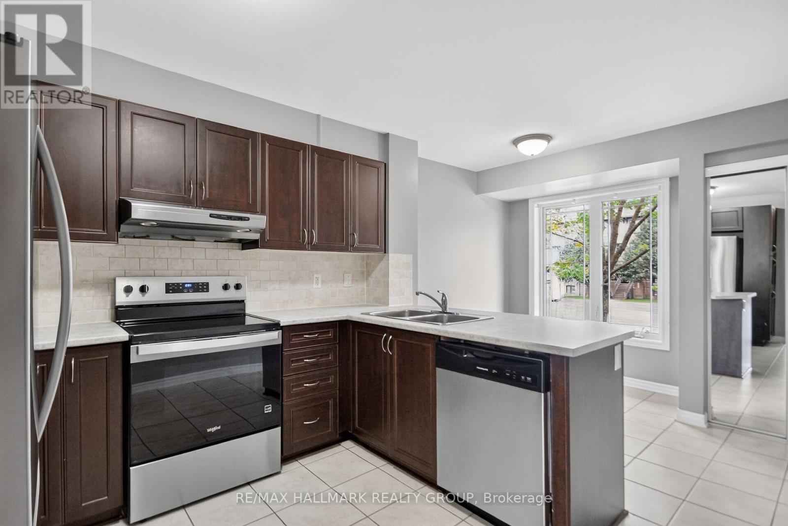 580A CHAPMAN MILLS DRIVE - 5
