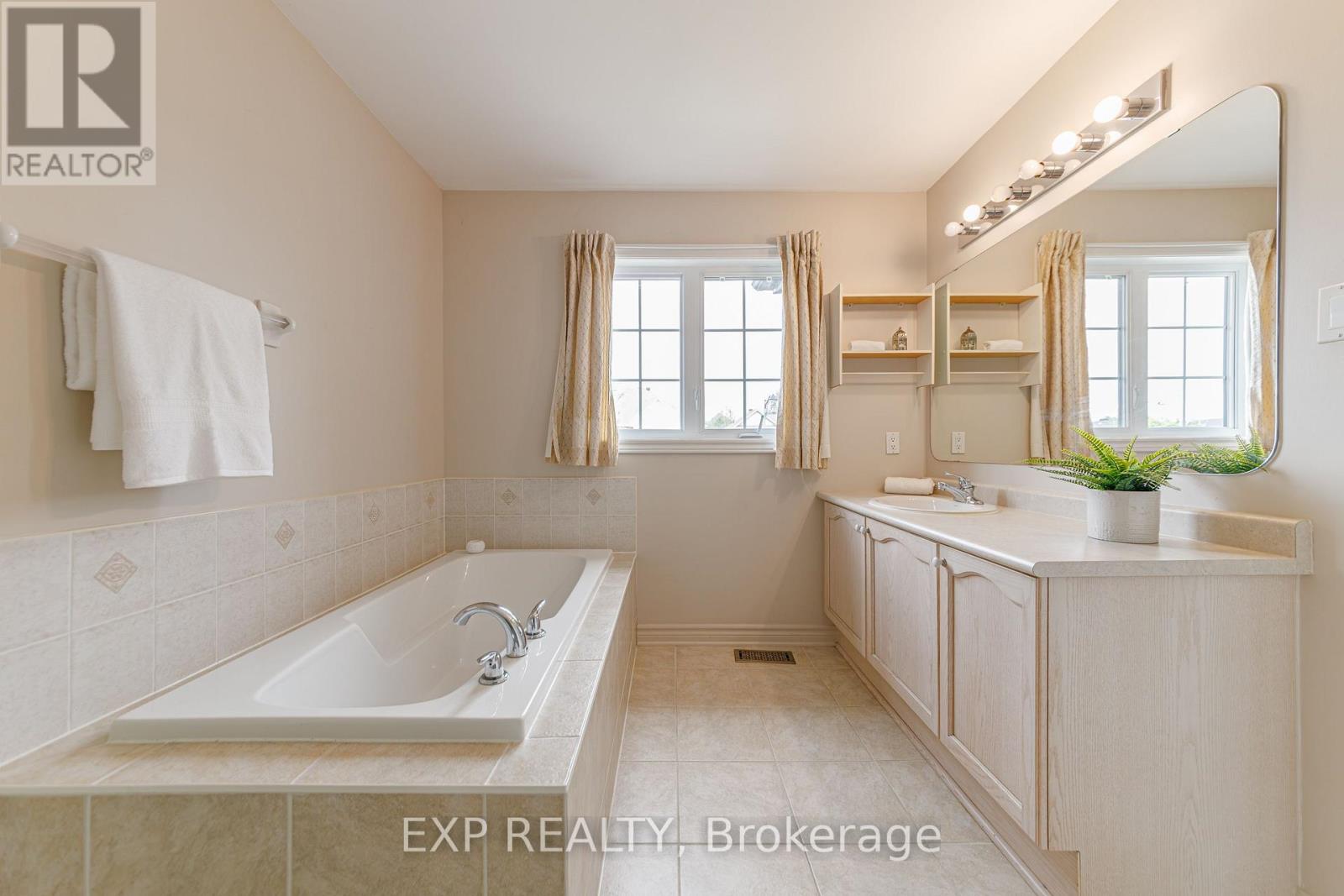 4220 KELLY FARM DRIVE - 27