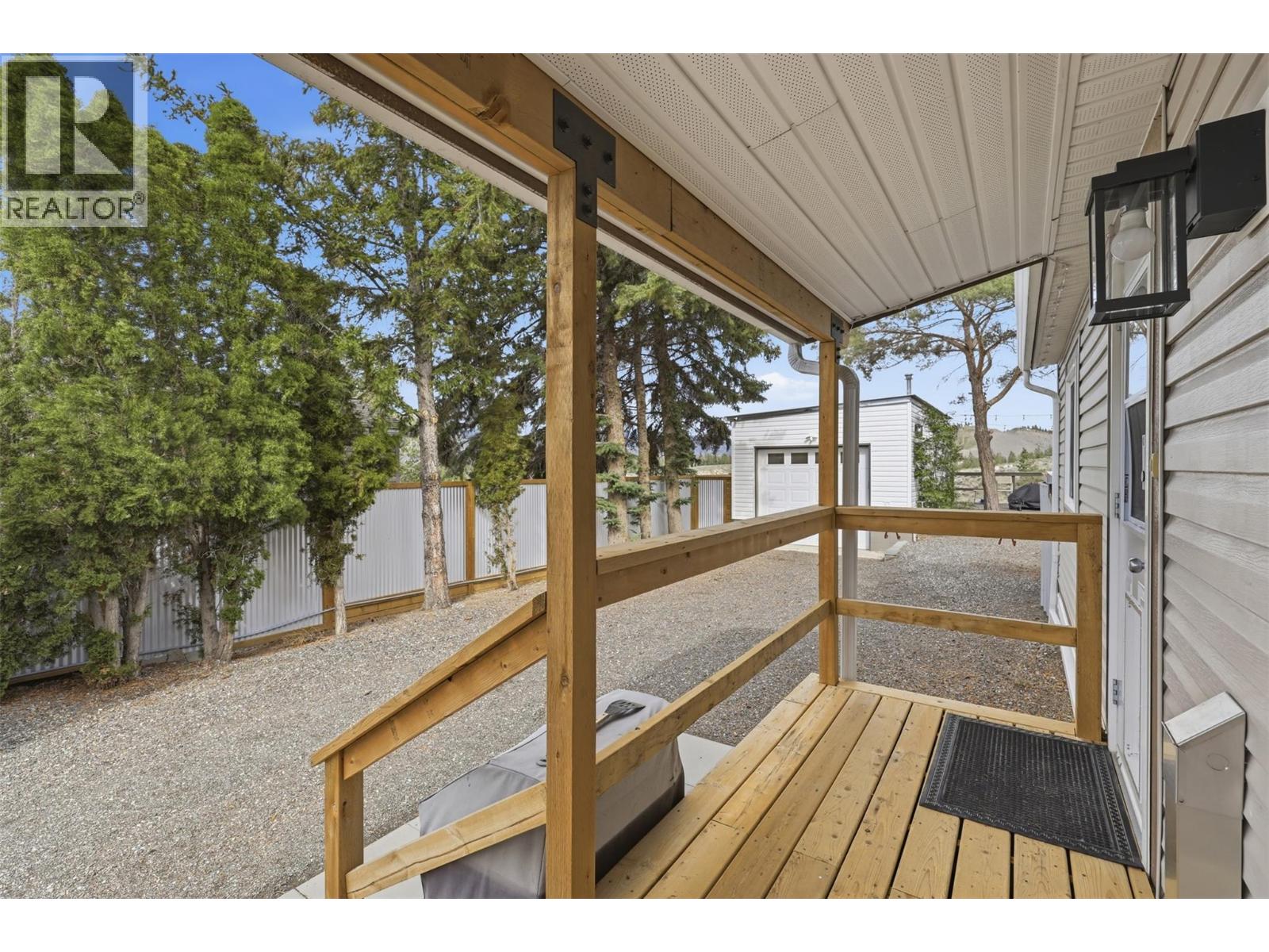 840 KLAHANIE Drive, Kamloops