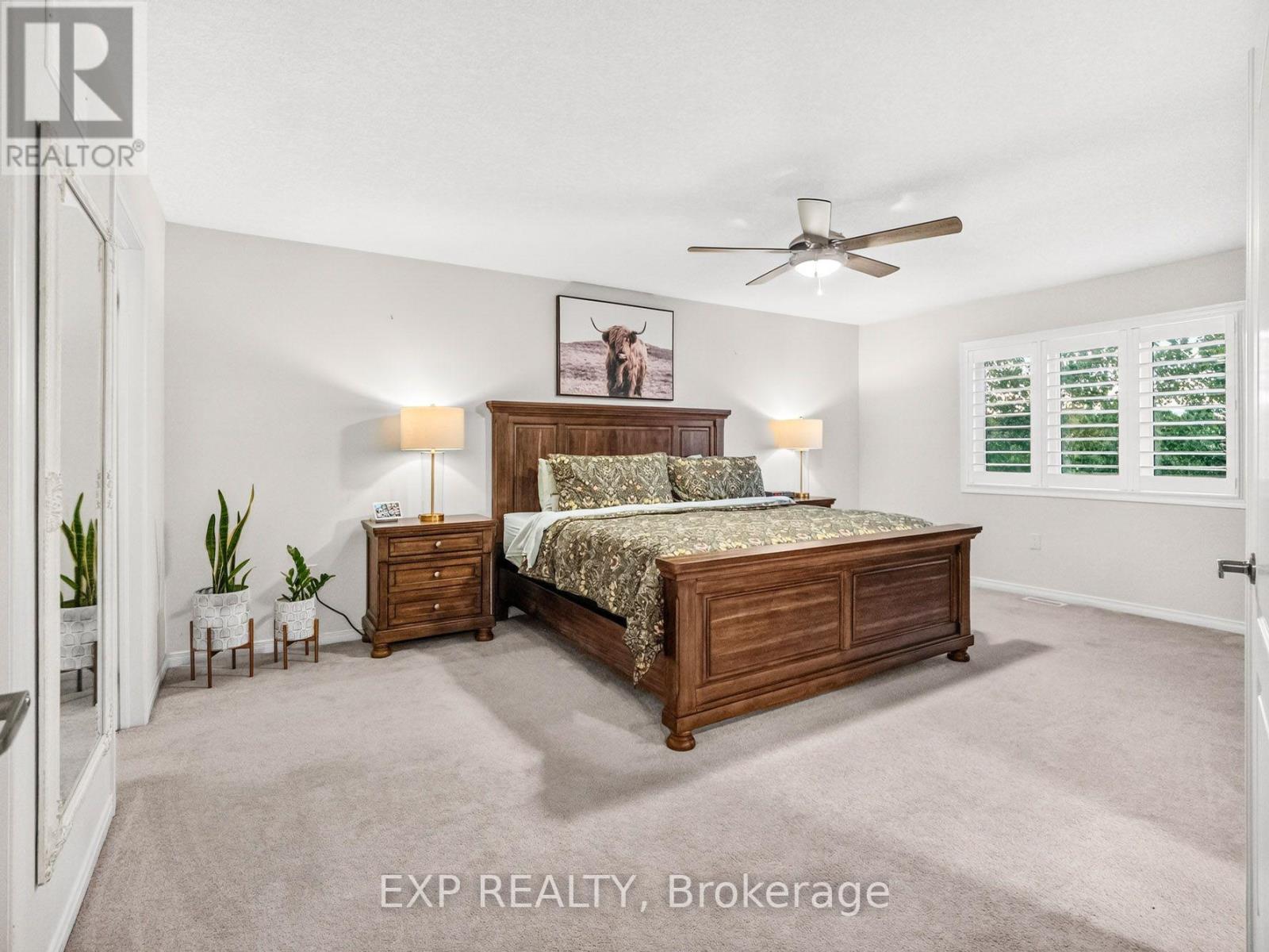 62 ESTHER CRESCENT - Image 25