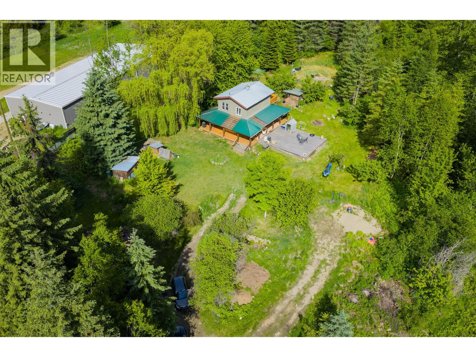 7010 PERRYS CEMETERY Road - 35
