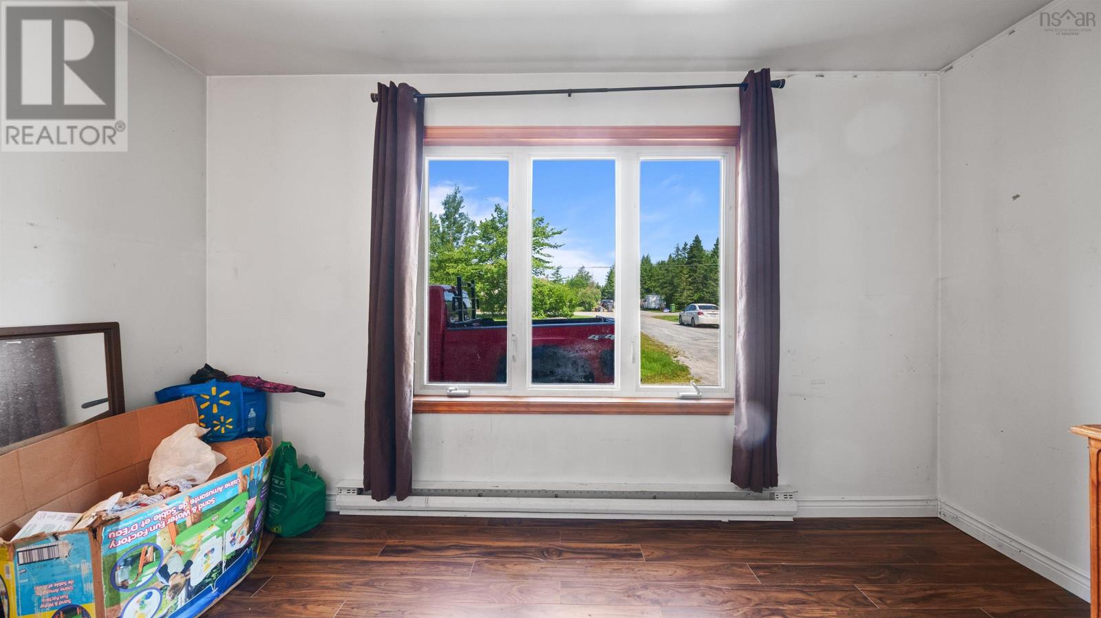 1 Laura Drive - 24