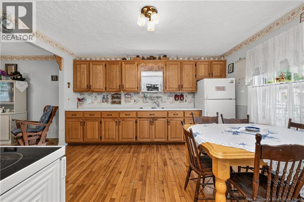 5910 King Street - Image 12