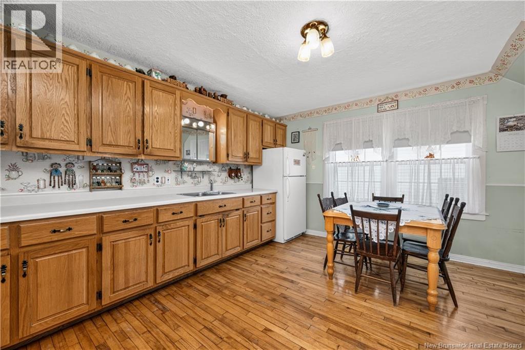5910 King Street - Image 13