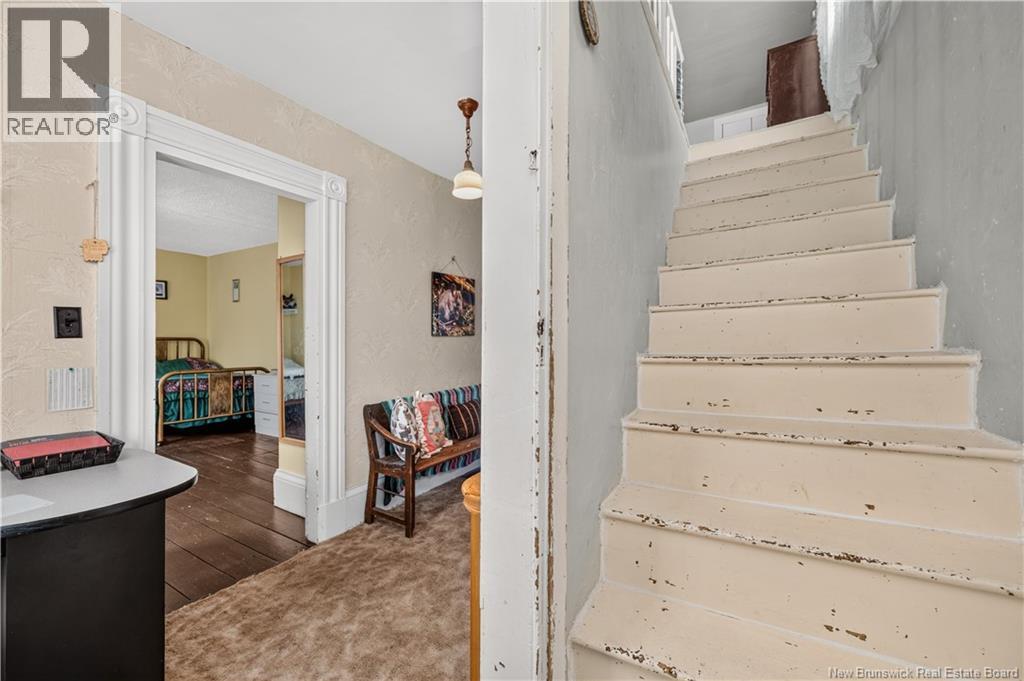 5910 King Street - Image 24