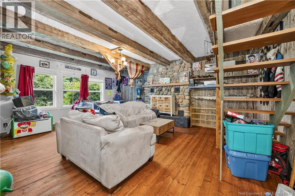 5910 King Street - Image 31