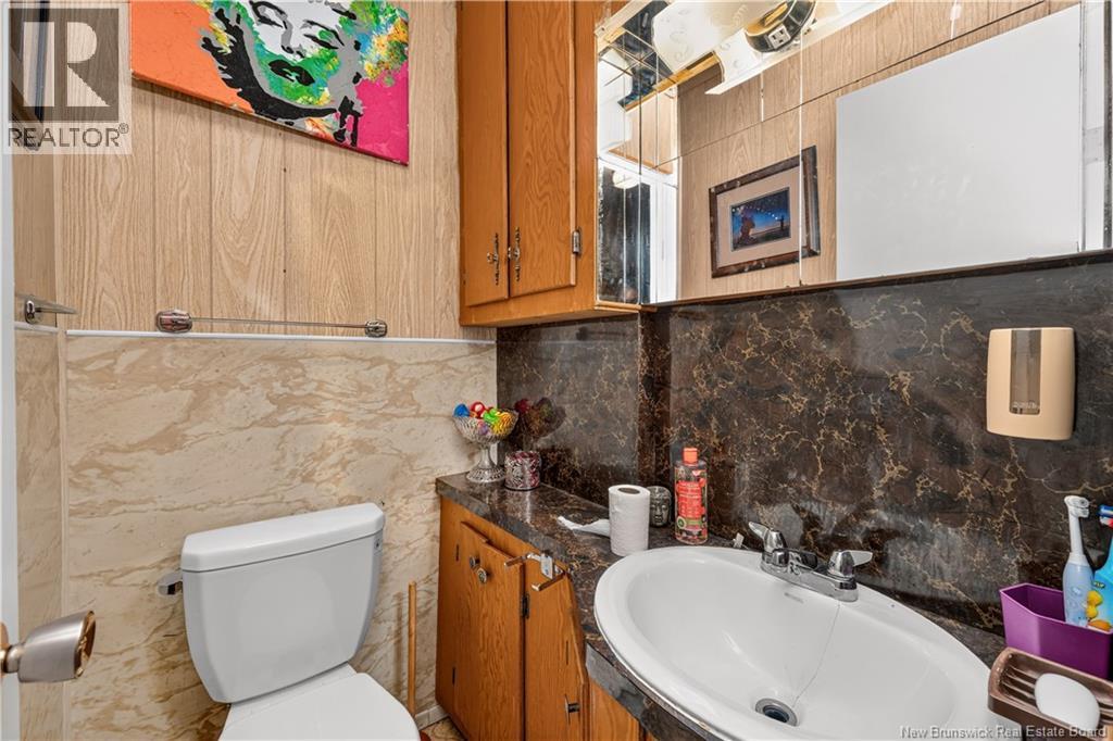 5910 King Street - Image 34